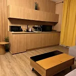 R34 Boutique 招待所 大特尔诺沃