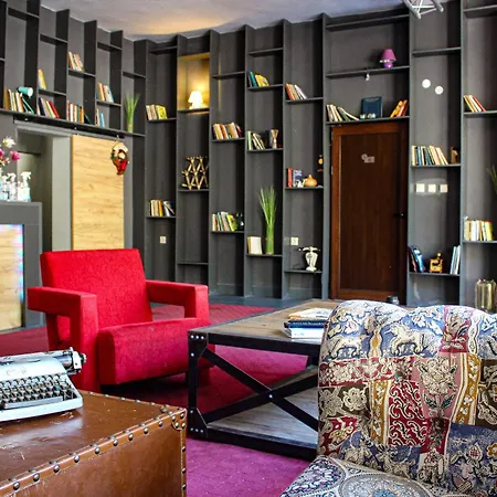 Къща за гости R34 Boutique 4*