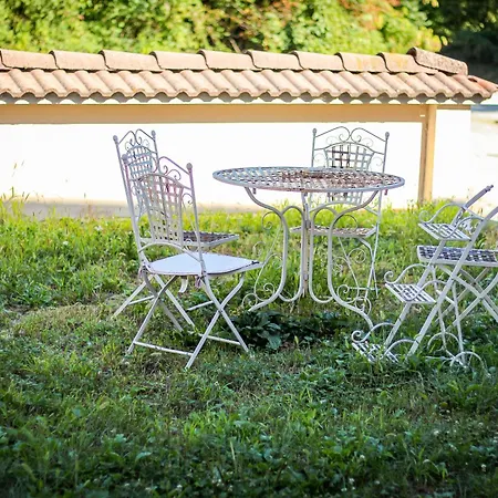 Къща за гости R34 Boutique 4*