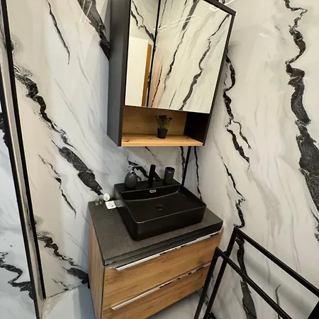 Къща за гости R34 Boutique 4*