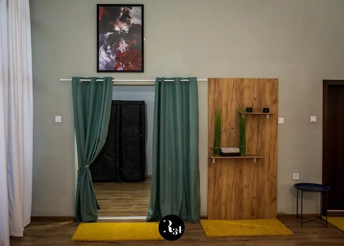 R34 Boutique 大特尔诺沃