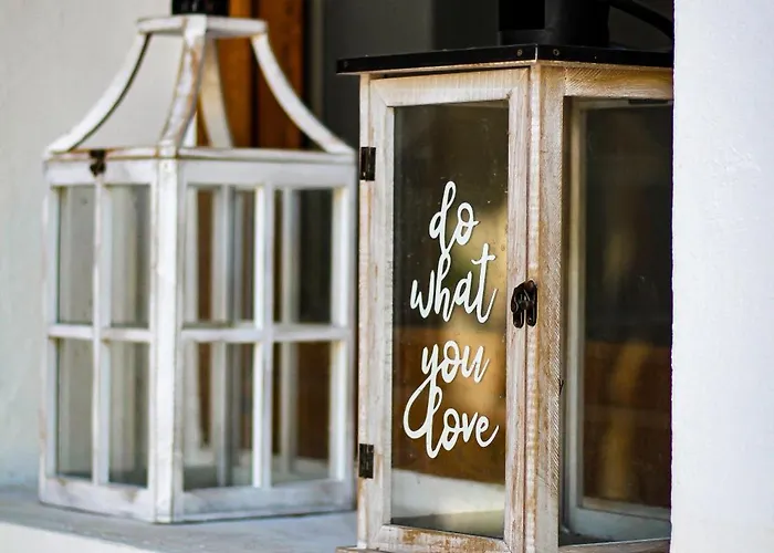 R34 Boutique 4* 大特尔诺沃