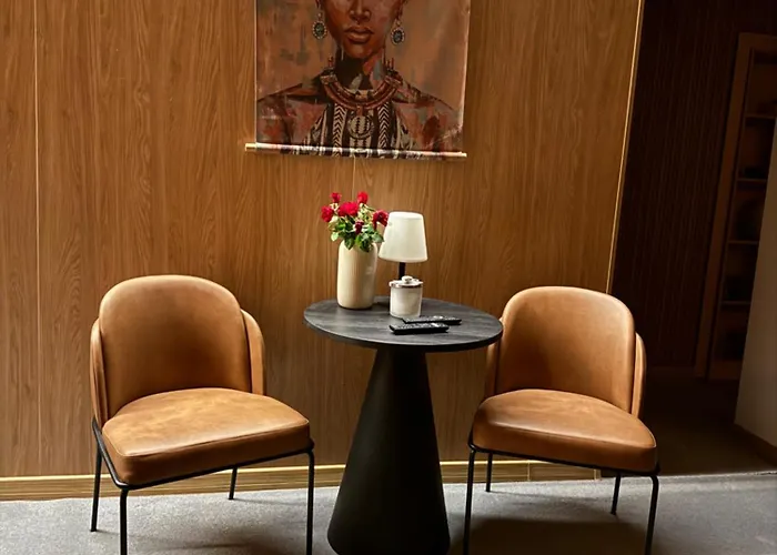 R34 Boutique 4* 大特尔诺沃