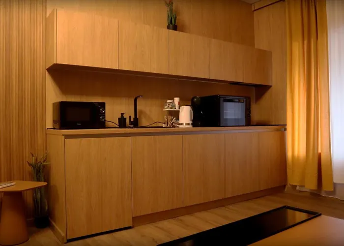 R34 Boutique 招待所 4*